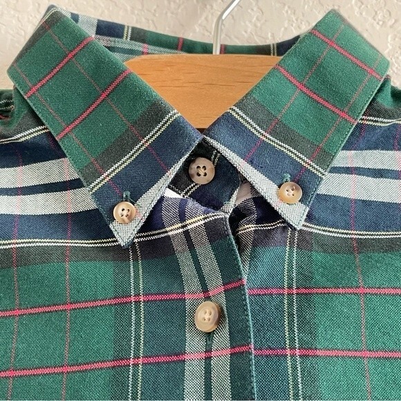 Rough Stock Panhandle Slim Green Blue Red Plaid Long Sleeve Button Down - EUC - Picture 9 of 10